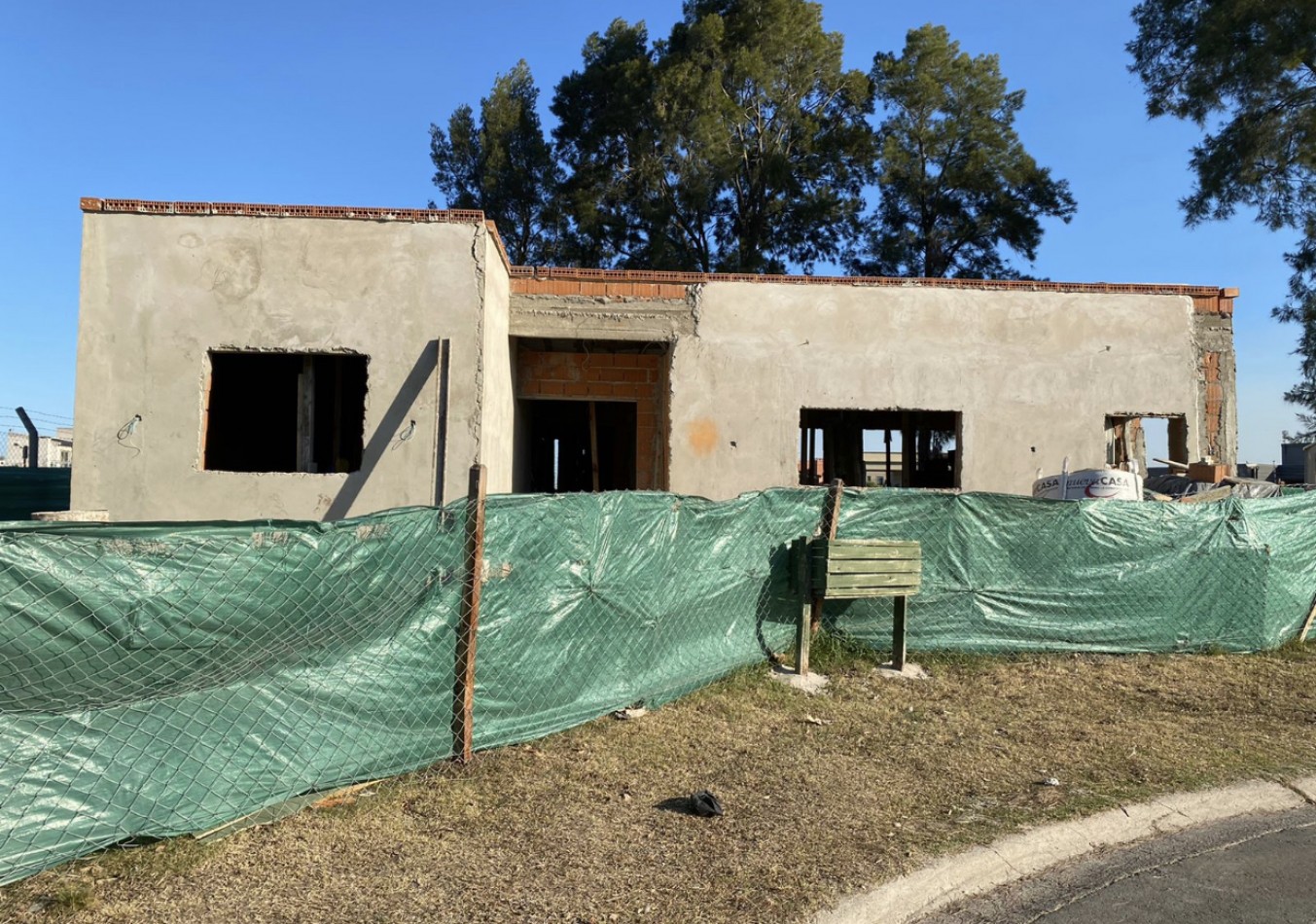 Casas en Barrio San Ramon.