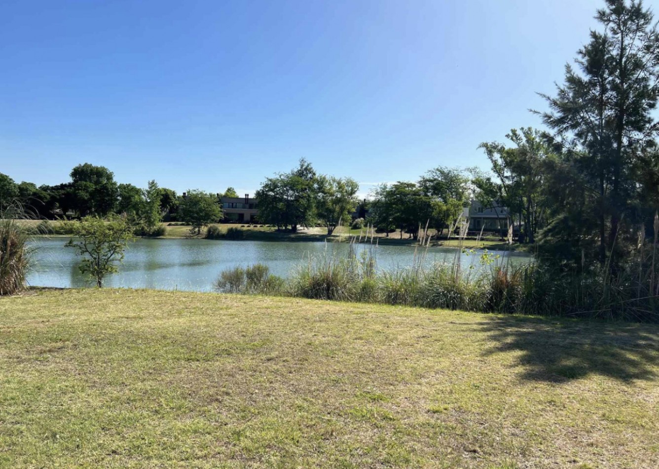 Lote en Estancias del Rio, Estancias del Pilar. 