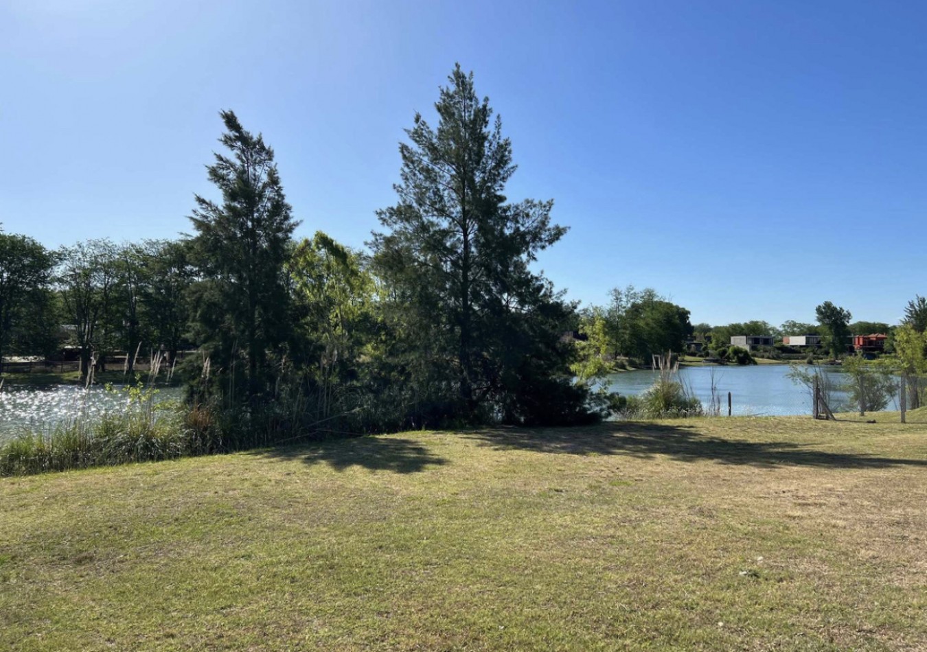 Lote en Estancias del Rio, Estancias del Pilar. 