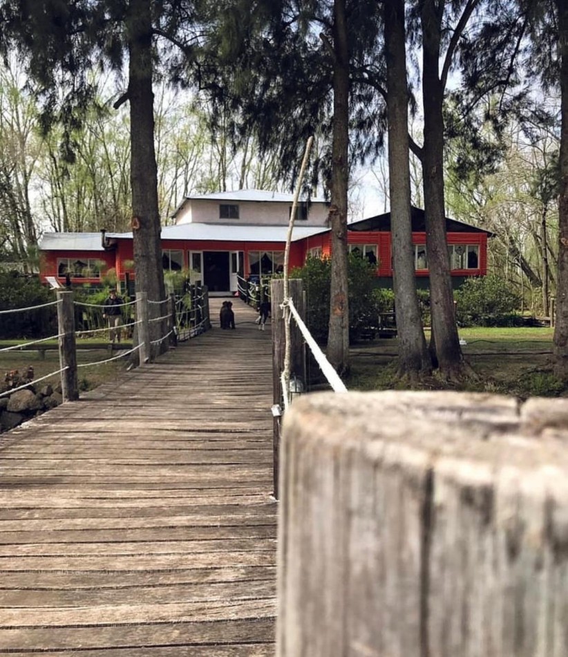 Complejo Cabañas + Resto en el Delta.