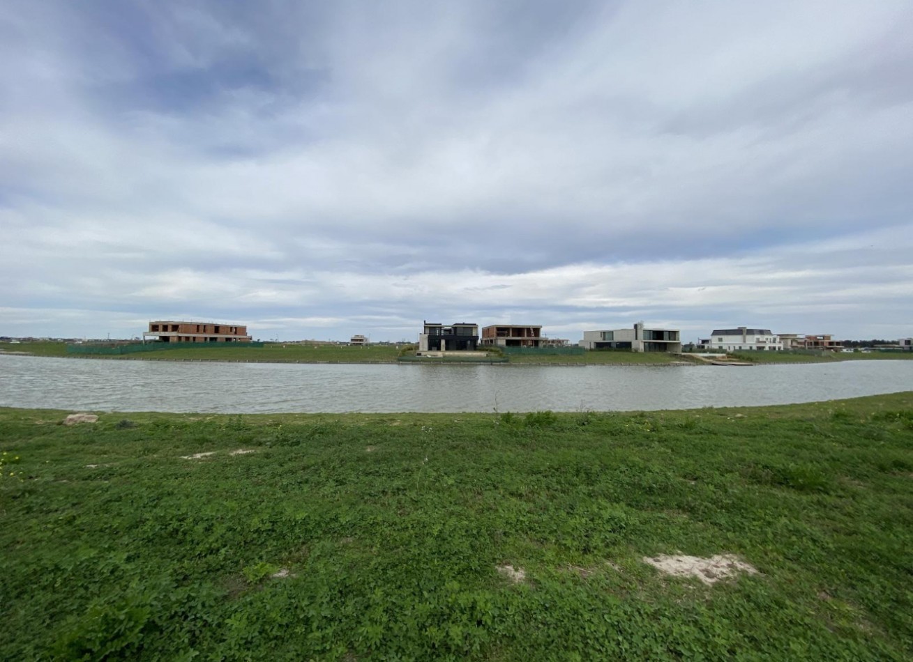 Lote en Nordelta. 