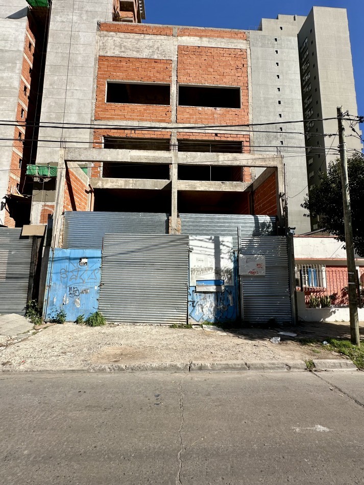 Ultimo Local en Muñiz.