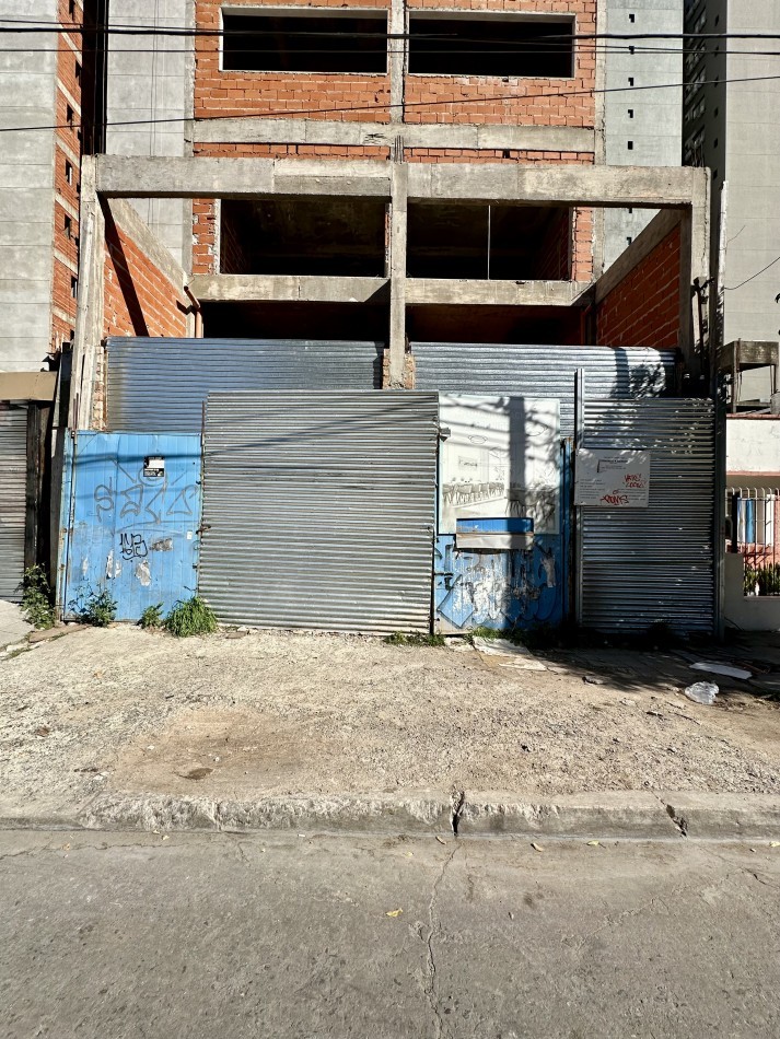 Ultimo Local en Muñiz.
