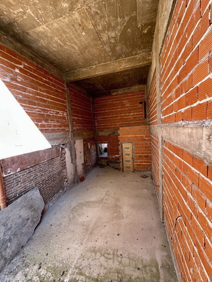 Ultimo Local en Muñiz.