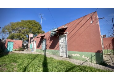 Casa en Grand Bourg. 