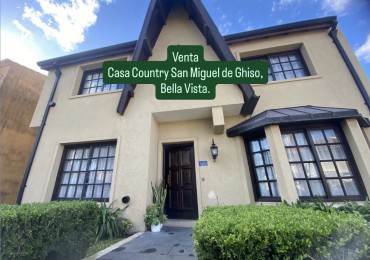 Casa Country San Miguel de Ghiso. 